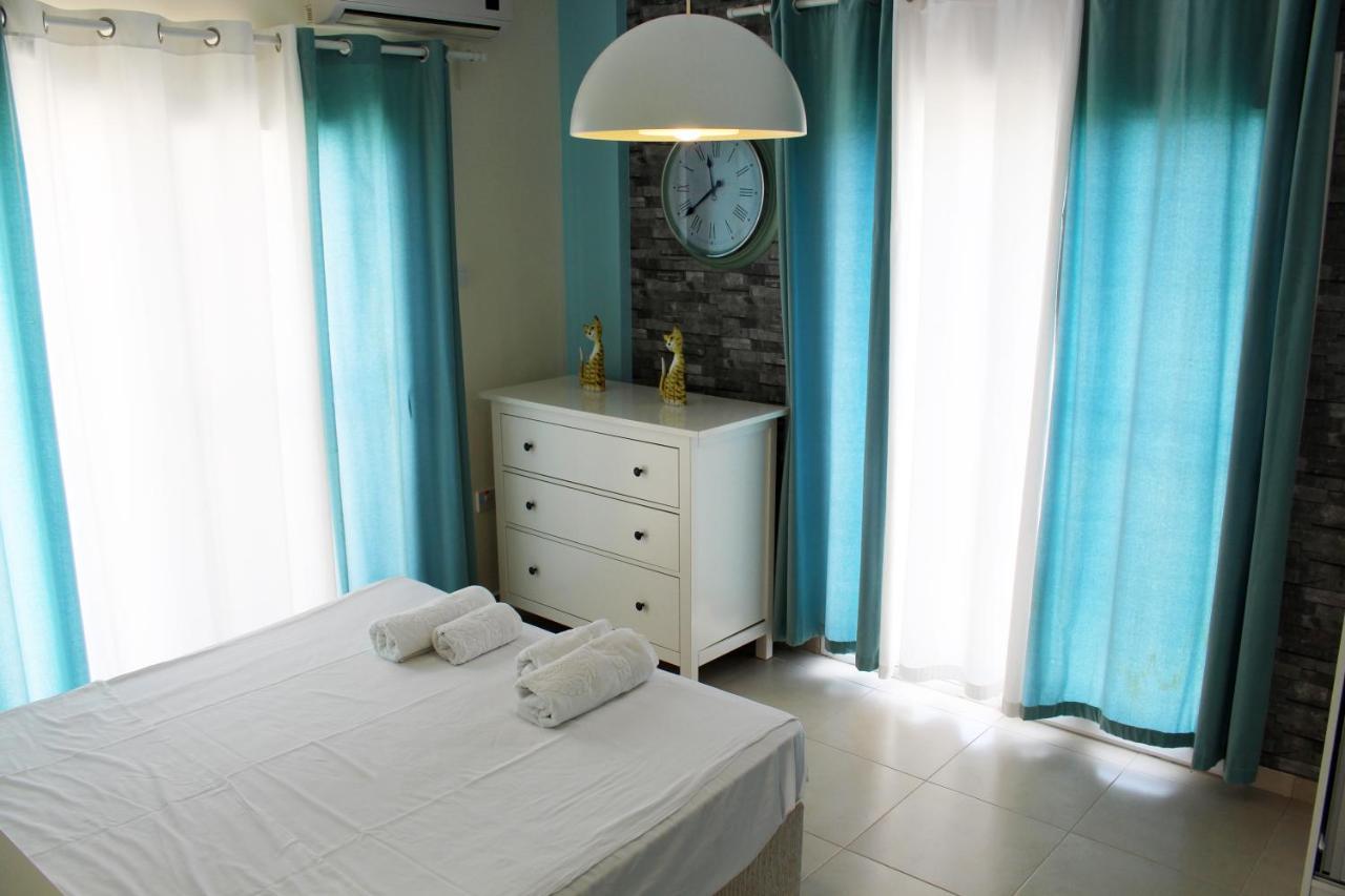 Caesar Beach Villas&Apartments Gastria Exterior foto